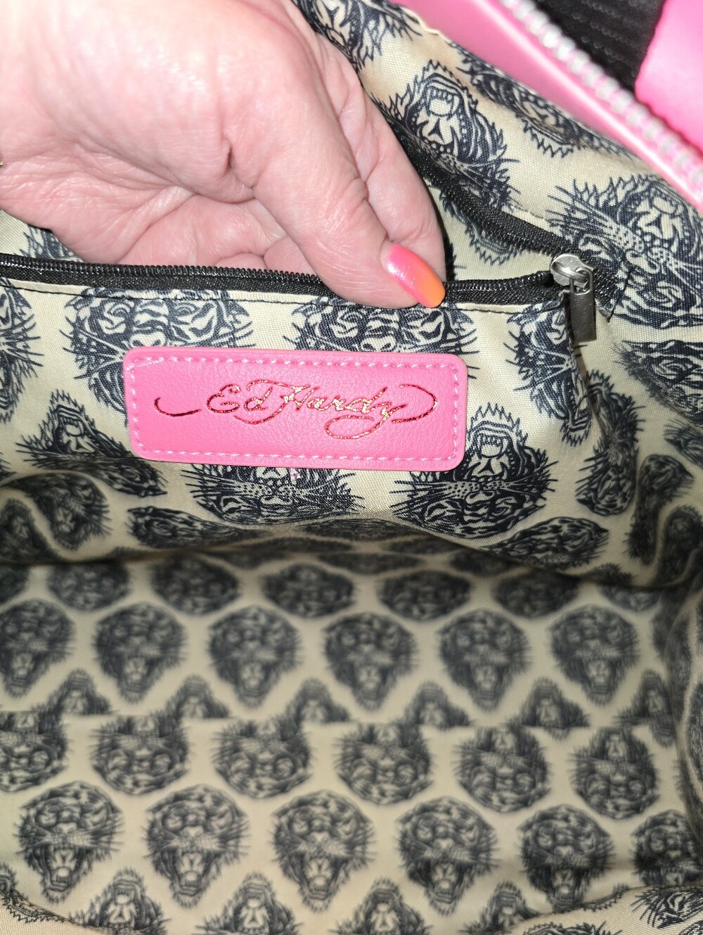 NWOT Ed Hardy Pink Tattoo Print Satchel Tote Bag - Picture 7 of 11